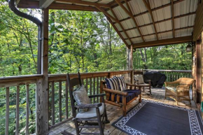 Gatlinburg Home with Hot Tub about 4 Mi to Town!